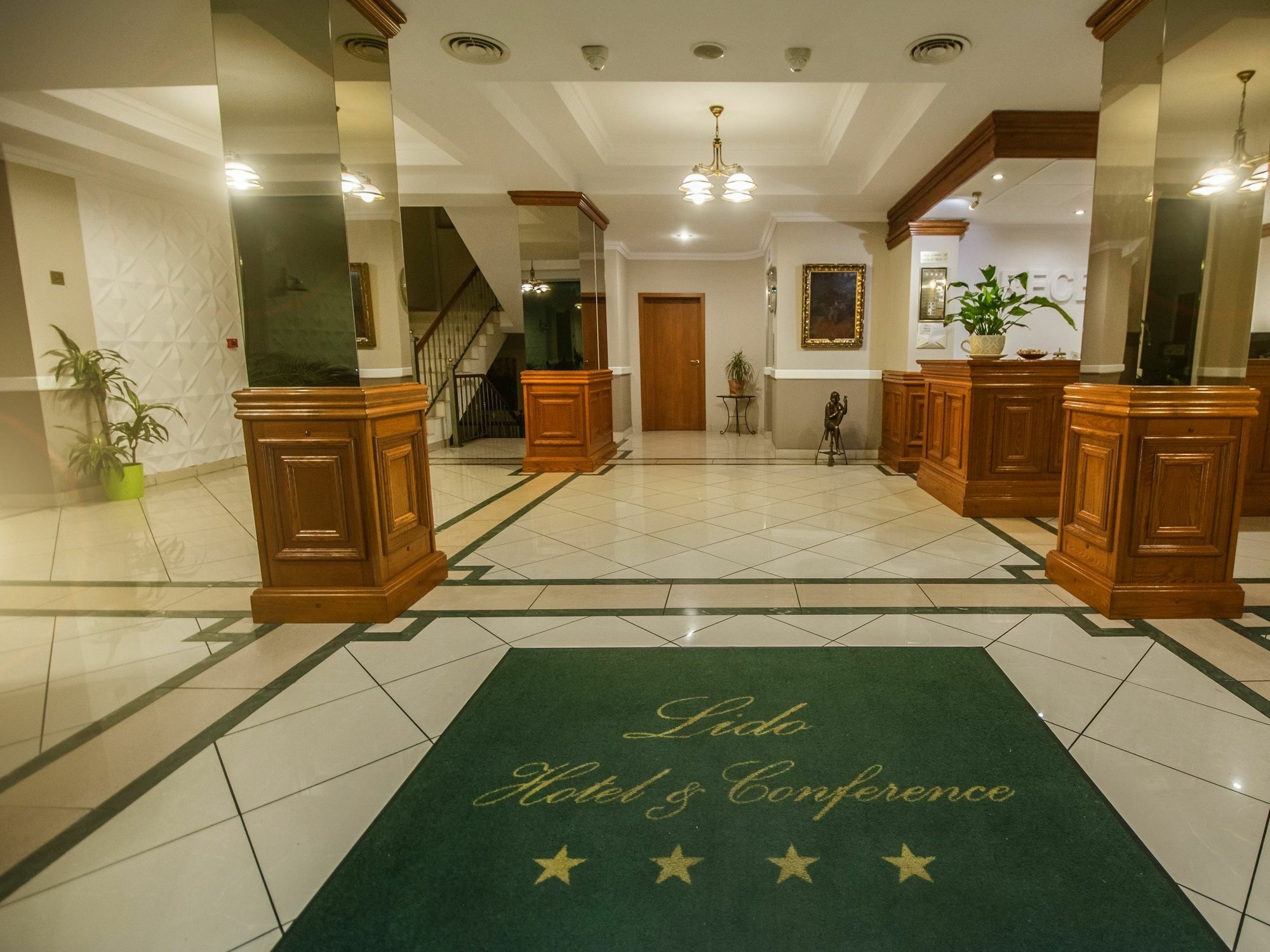 Best Western Plus Lido Hotel Timisoara Exterior photo